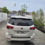 KIA Grand Carnival (1)