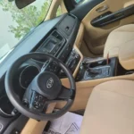 KIA Grand Carnival (3)