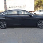 Lexus 300H Chauffeur Service in Dubai Corporate Travel